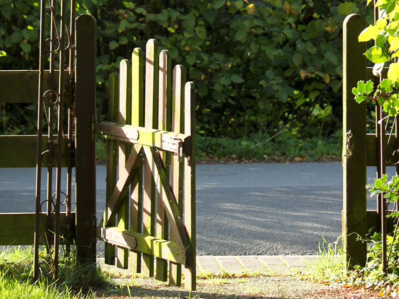 Homecoming-gate